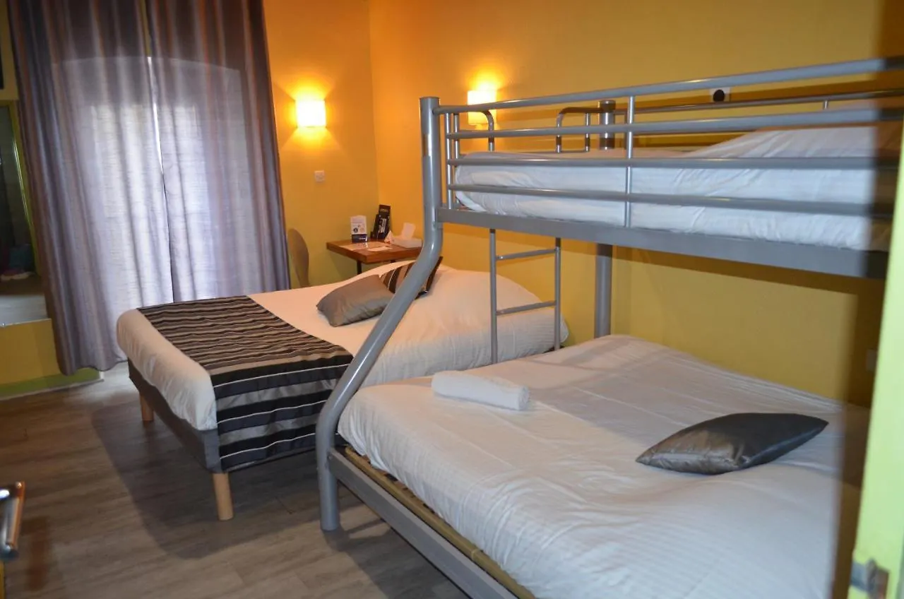 Hotel Magdeleine 로만스수르아이져
