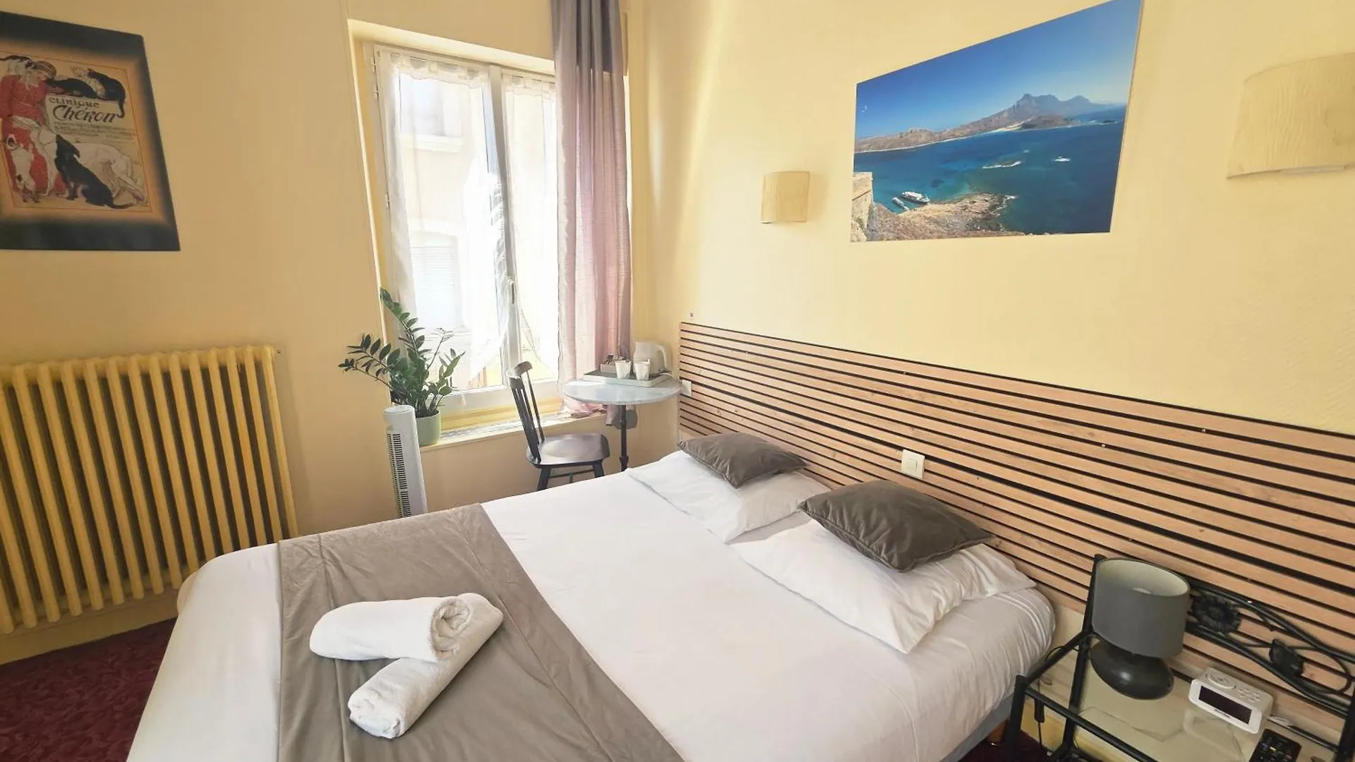 Hotel Magdeleine 로만스수르아이져