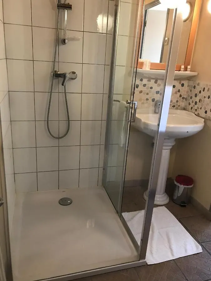 Hotel Magdeleine 로만스수르아이져 프랑스