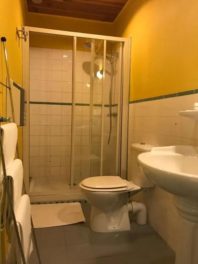Hotel Magdeleine Romans-sur-Isère